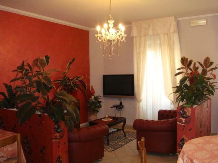 Hotel La Meridiana أنغياري المظهر الخارجي الصورة